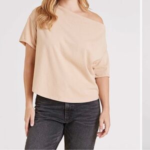 Nuuds Off The Shoulder T-Shirt Women’s Medium